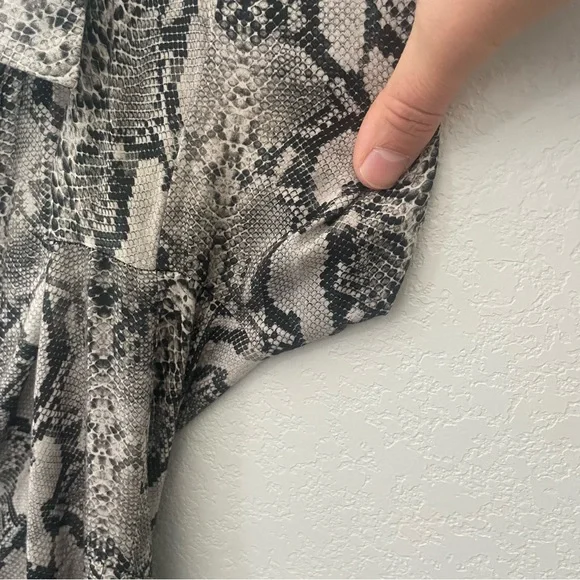 Zara Snake Print Maxi Shirt Dress Black Gray Animal Print Women’s XS - Picture 4 of 14
